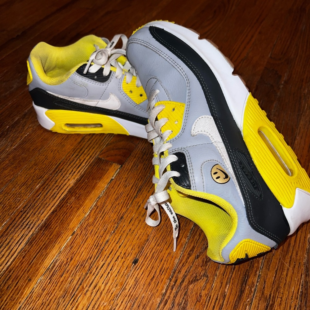 Youth Nike Air Max 90